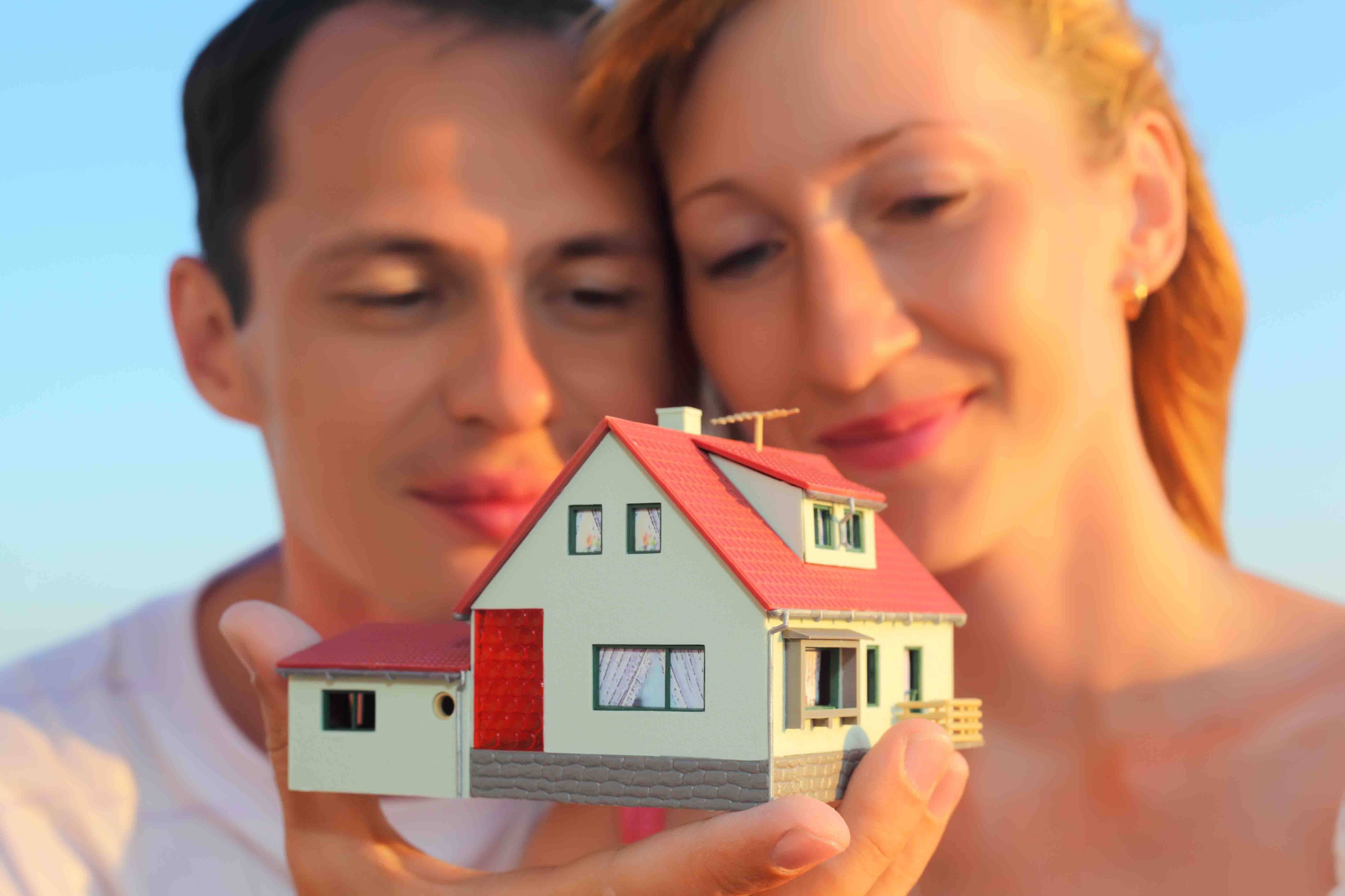 Как купить квартиру — с ипотекой или без